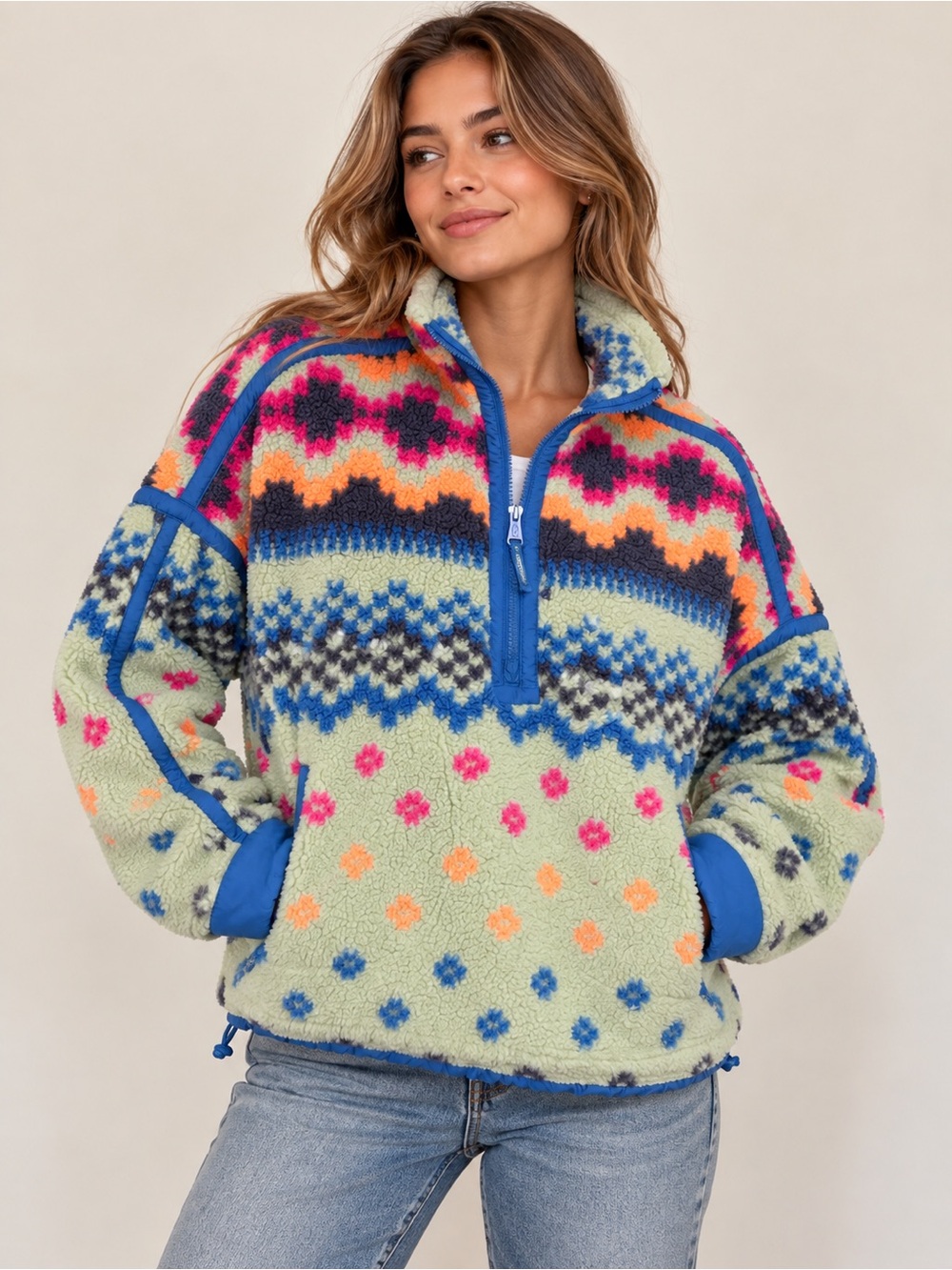 Cozy Patterned Fleece Pullover Sweater - Light Green with Blue Accents